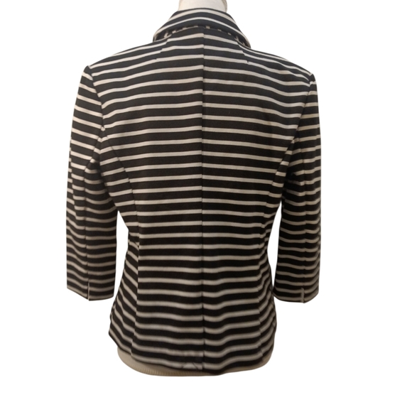 Christian Siriano Runway Style Black And White Striped Women's Blazer - Picture 4 of 7